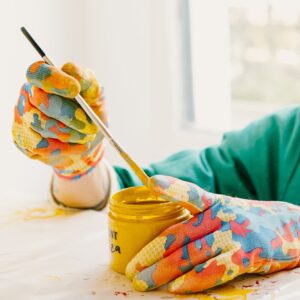 DIBUJANDO MIS EMOCIONES EN PAPEL Y TELA: TALLER DE DIBUJO CREATIVO EMOCIONAL