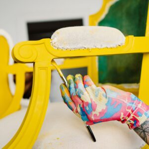 EL PODER DE DECIDIR: TALLER DE TAPIZ EN ARO DE MADERA