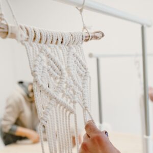 ACADEMIA DE MACRAMÉ MODERNO