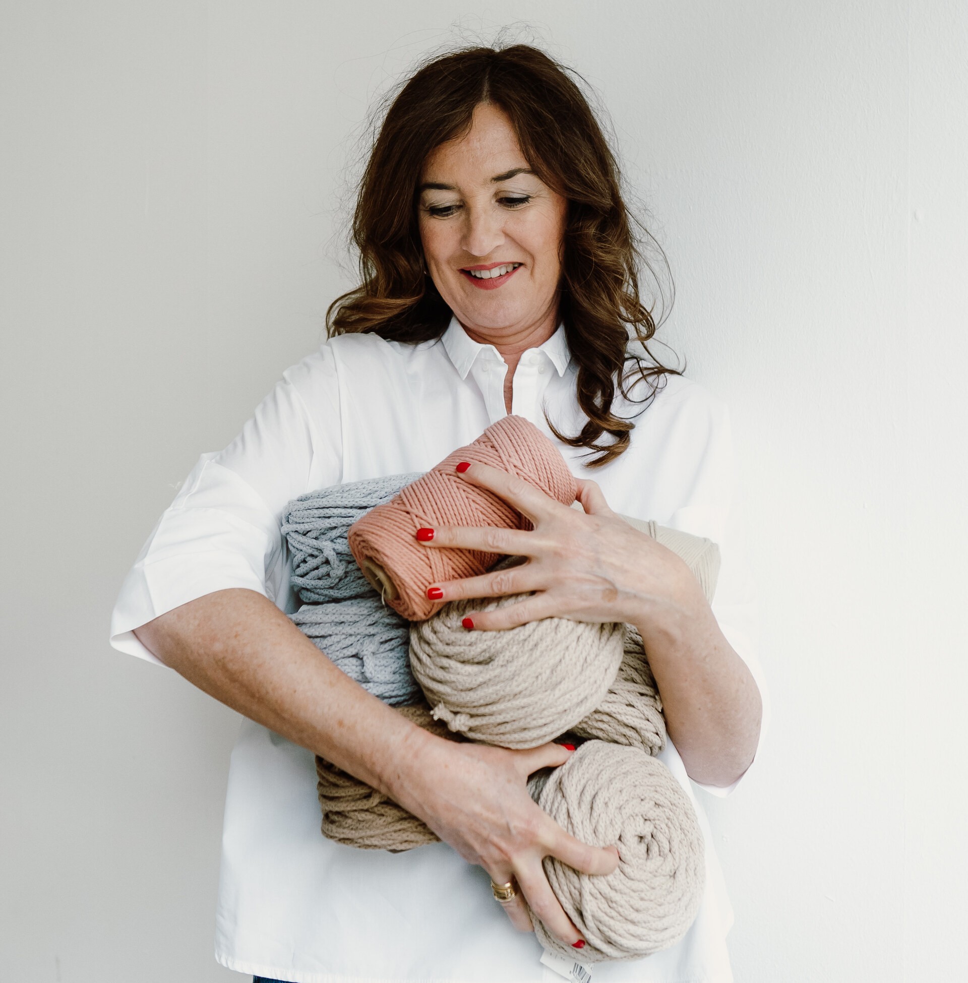 230323-Mandira-Marian-Hilos-1 (1) c